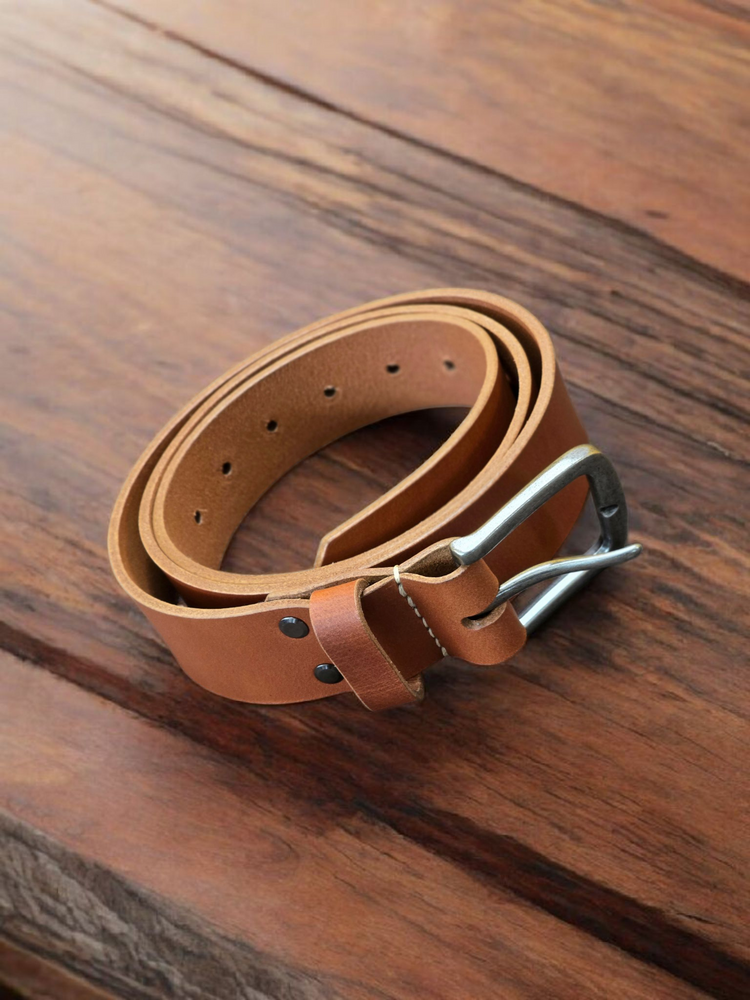 Кожен колан за ежедневно носене и официални поводи.