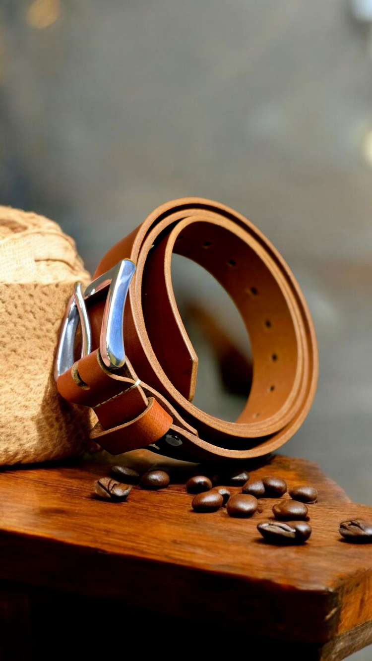 Мъжки кожен колан,  ръчна изработка от естествена кожа.