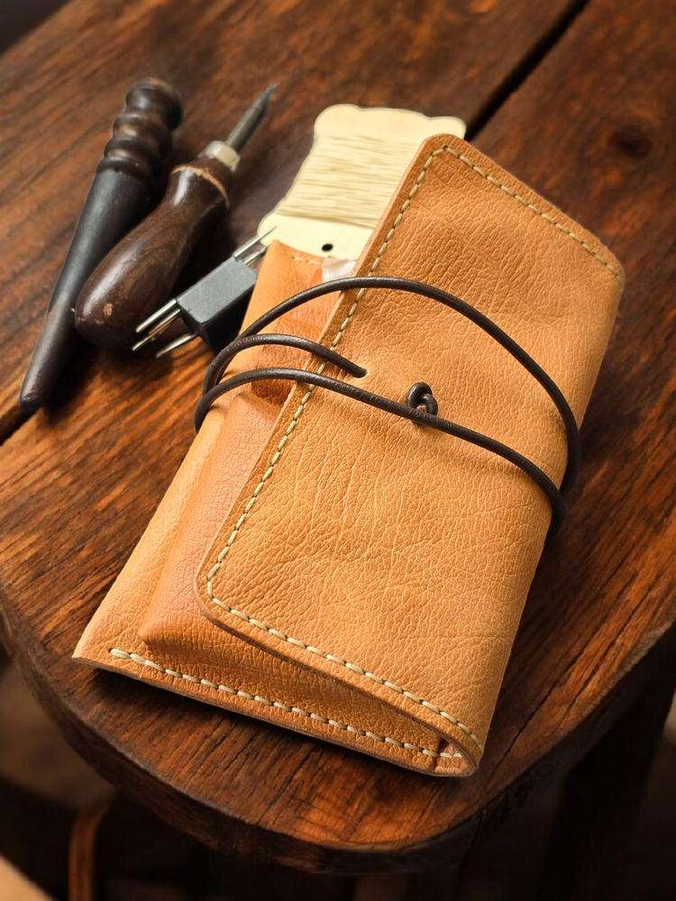 Тютюнев калъф от естествена кожа – ръчна изработка, класически стил.