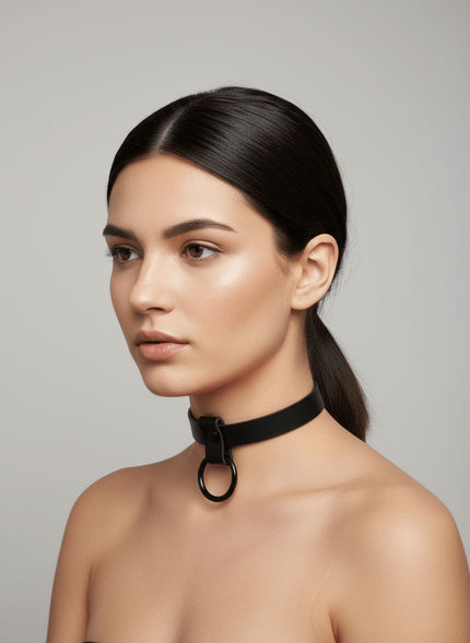 Ръчно изработен кожен нашийник – стил и индивидуалност във всеки детайл