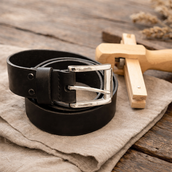 Кожен колан мъжки – плътна кожа и стабилна катарама